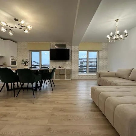 Park Boutique קריובה